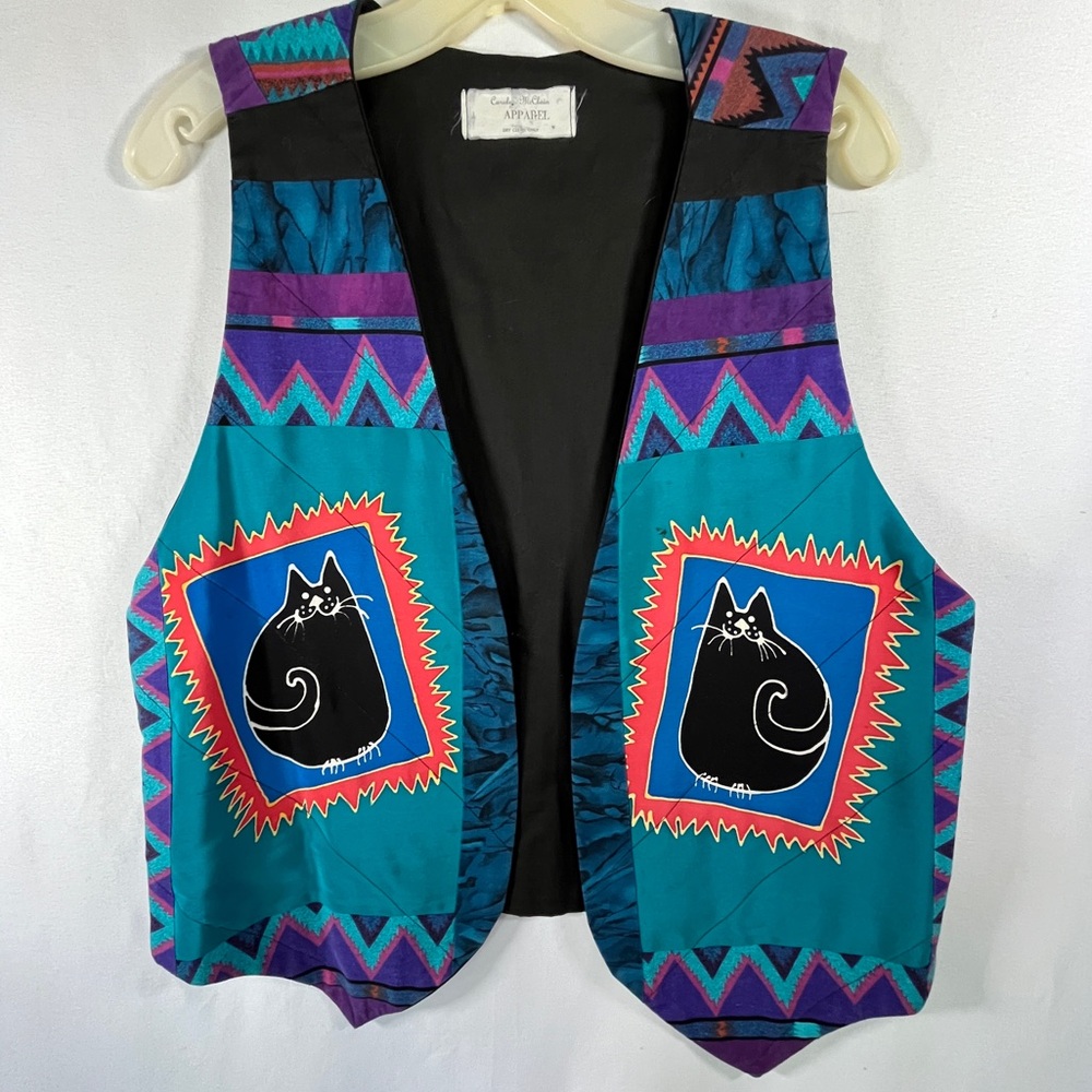 Sassy Cat Vest by Carolyn McClain - Show your cat love with this awesome piece!
